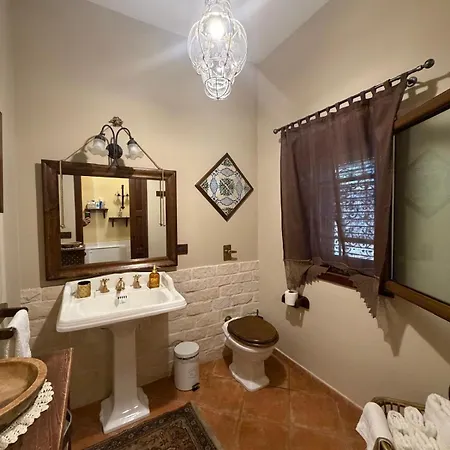 Villa Inserra Deluxe-2